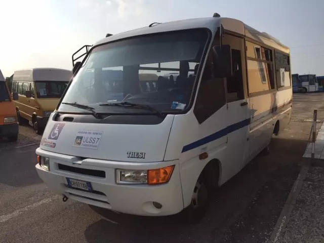 Foto 4Iveco 50 C15 Cacciamali