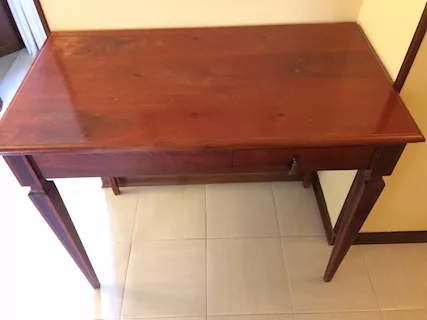 Tavolino in legno