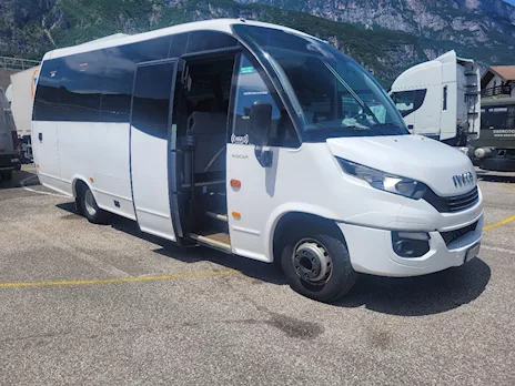 Indcar Wing Euro 6 Marca Iveco Anno 2016 Km 350000 - Anteprima 4