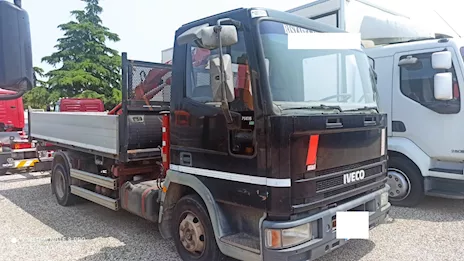 Iveco Eurocrgo gru e ribaltabile varie disponbilità