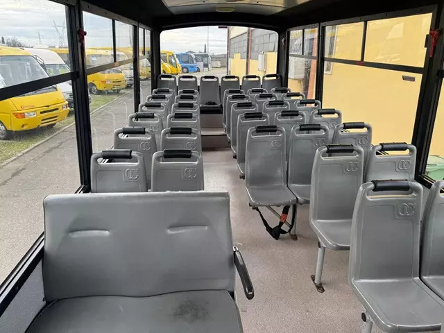 Foto 7Iveco Irisbus Cacciamali 65 CC80E 18M, ottime condizioni