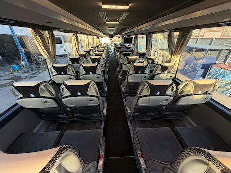 MERCEDES TOURISMO Anno 2020, in ottime condizioni - Anteprima 7