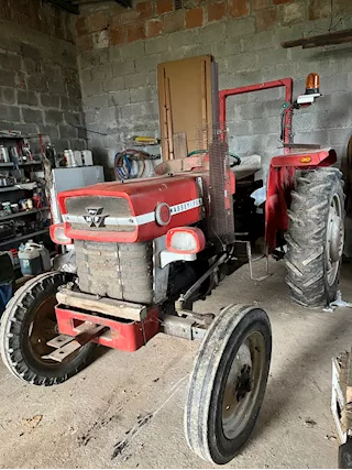 Massey Fergunson 155