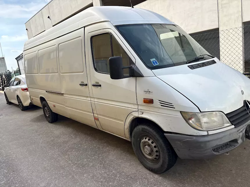 Foto 4Mercedes Sprinter Centinato Km 289000, passo lungo