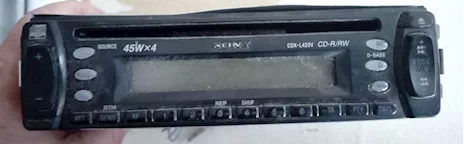 Autoradio Sony per ricambi o da riparare modello CDX-L420V