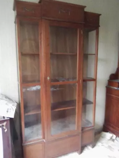 Credenza larghezza m. 120 x h. M.