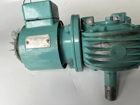 Bonfiglioli MVF49/N motoriduttore - rapp. 1:80