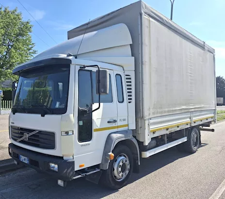 VOLVO FL 6 180 CENTINATO ANNO 2001
