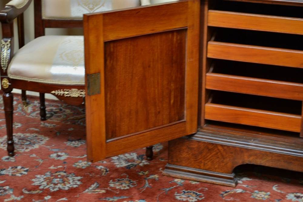 Antica credenza doppio corpo con specchio XX secolo, in buone condizioni - Foto 8