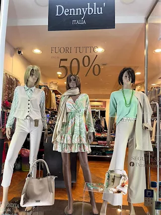 Commessa abbigliamento donna