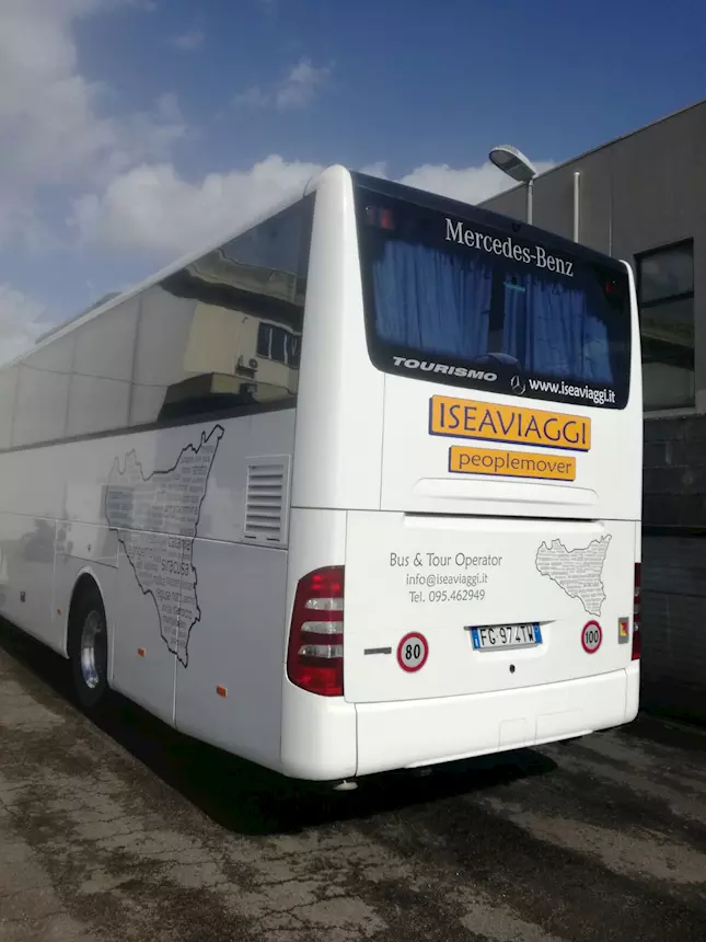 Foto 7Mercedes Tourismo Anno 2008 Km 863000 Euro 4