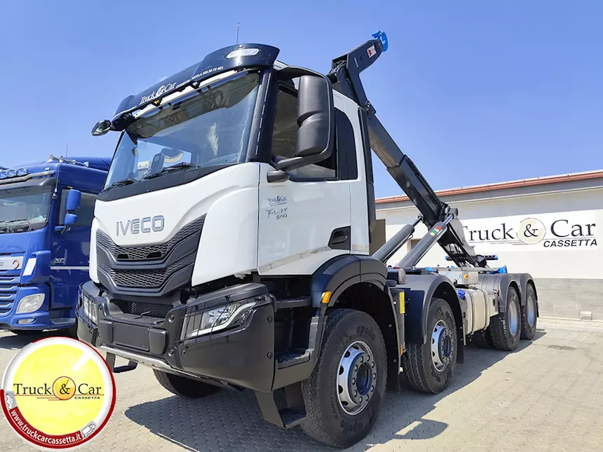 Foto 4Iveco Trakker T-Way 540 (410T540) nuovo - gancio scarrabile Km 0