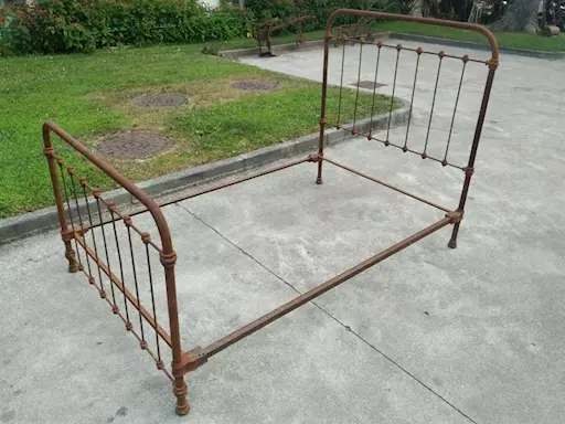 Letto in ferro battuto