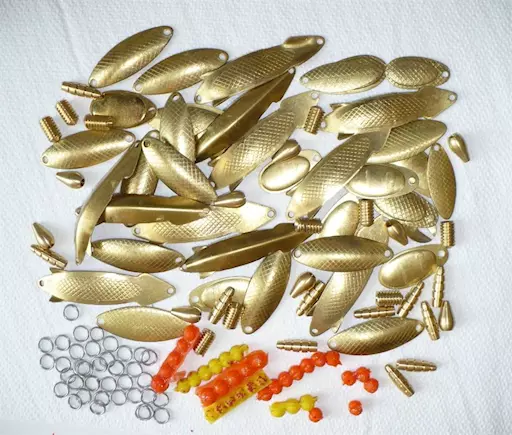 MATERIALE COSTRUZIONE ARTIFICIALI PESCA