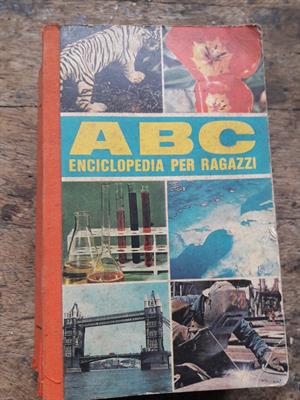 2 piccole enciclopedie