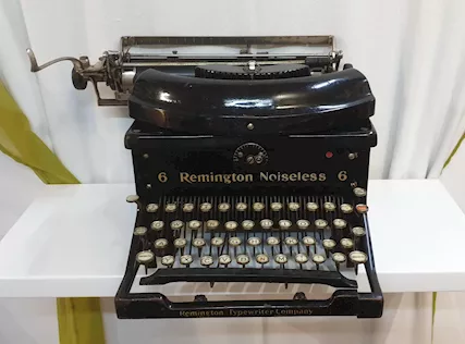 Macchina da scrivere Remington Noiseless