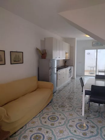Formia - Casa indipendente con accesso alla spiaggia