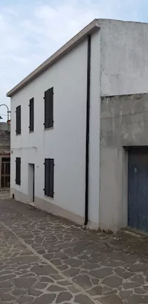 Casa con 2 garagi