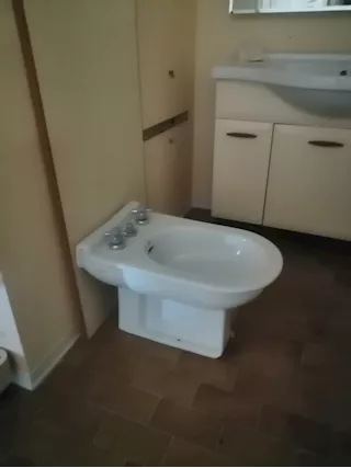 BIDET bianchi e colorati