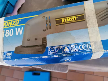 Levigatrice triangolare Kinzo 25C315 - Anteprima 1