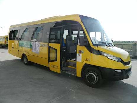 Scuolabus Euro 6 da 40 a 54 pax
