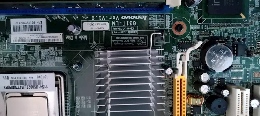 Foto 5SCHEDA MADRE LENOVO G31T-LM