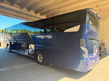 Autobus VDL 61 posti con pedana disabili Anno 2015 Euro 6 - Anteprima 4