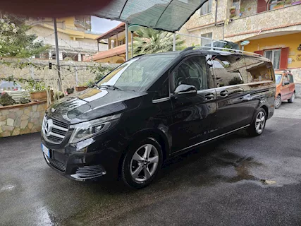 Mercedes V Class Anno 2016 Km 490000 Monovolume, cambio manuale - Foto 3