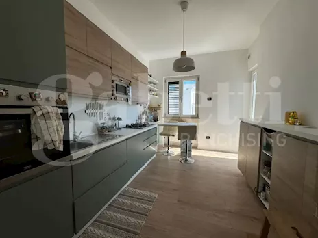 Cucina CasaMidi con elettrodomestici