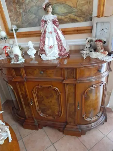 Servante in noce stile antico marrone
