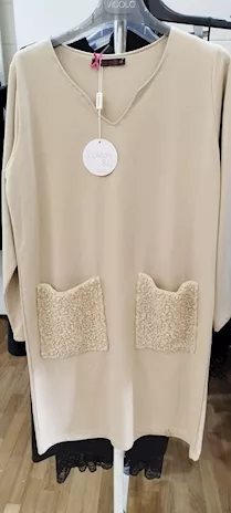 Stock abbigliamento firmato donna invernale