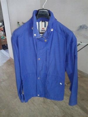 Giubbotto uomo, colore blu, marca Levi - Foto 2