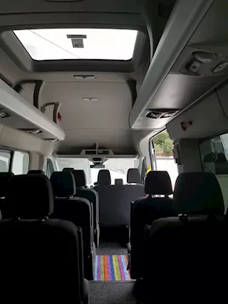 Ford Transit 18 posti Anno 2017 Km 25000 Euro 6, come nuovo - Foto 6