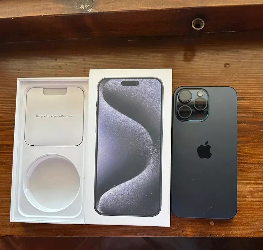 Foto 2Iphone 15 pro max 512, come nuovo