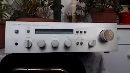 Amplificatore ONKYO A 7040