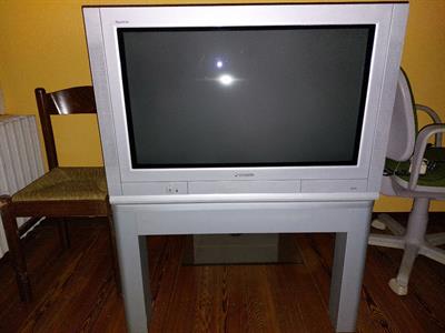 Vecchio televisore