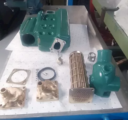 VOLVO PENTA SCAMBIATORE CALORE D2 - Foto 2