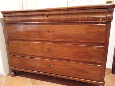 Antico cassettone 4 cassetti