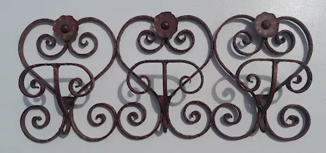 Appendiabiti in ferro battuto