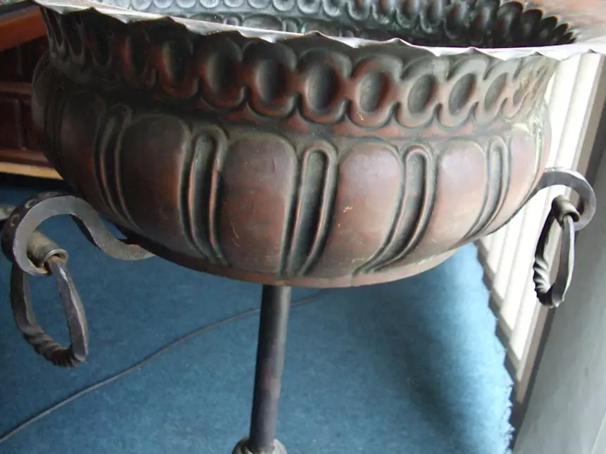 Bacile in rame con supporto in ferro - Foto 3