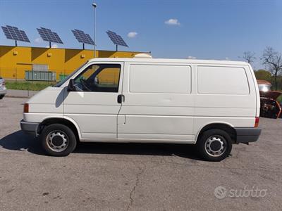 Volkswagen T4 1.9 Diesel 1995 300000KM, in buone condizioni - Foto 4