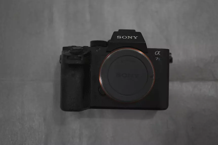 Sony Alpha 7S Mark II 12.2MP attacco E Full Frame, in ottime condizioni
