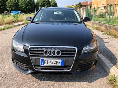Audi A4 station wagon nera