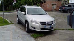 Foto 3 Tiguan 2000 TDI sport Stile Anno 2009 Fuoristrada/SUV Diesel, ottimo stato