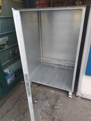 Box Armadio zincato