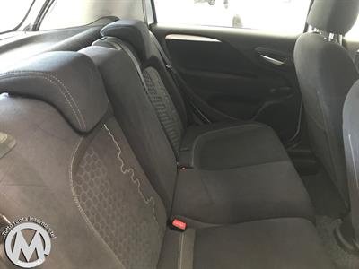 Punto II 1.3 Mjtd 85CV ECO Lounge Anno 2015 Km 66417 Berlina, colore argento met - Anteprima 6