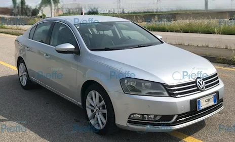 VW PASSAT BERLINA 2.0 TDI ANNO 2012