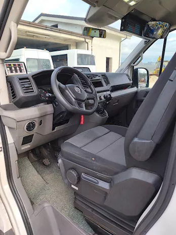 Mercedes Sprinter e Volkswagen Crafter, servizio urbano Anno 2018 - Anteprima 2