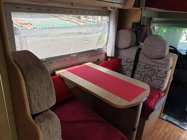 Roller Team GRANDUCA GT 2008 € 15300 Km 88500 Diesel Manuale - Foto 7