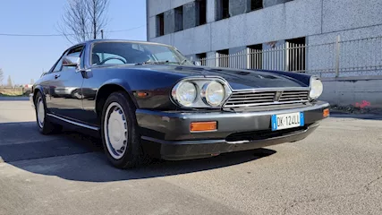 Jaguar xj s v 12 twr